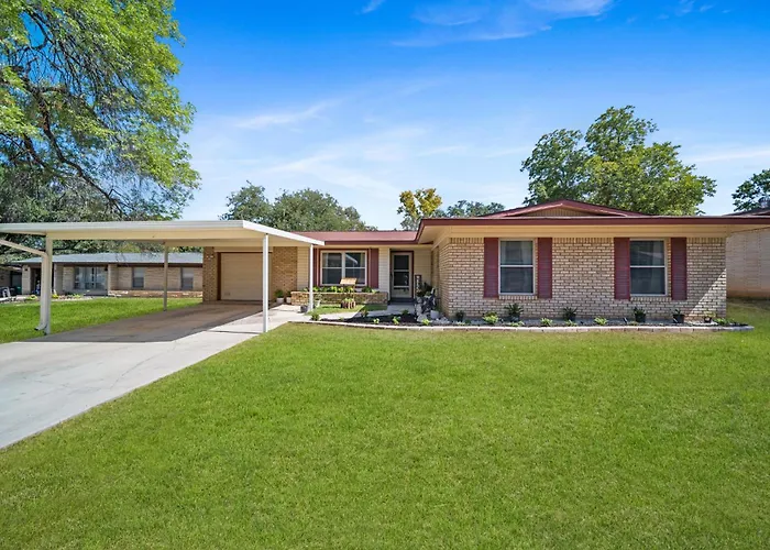 Family And Pet Friendly Stay - 15 Min To Downtown Six Flags Seaworld Very Close To Hospitals